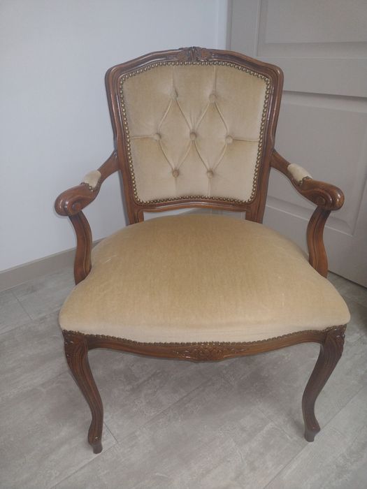 Krzesło ludwikowskie