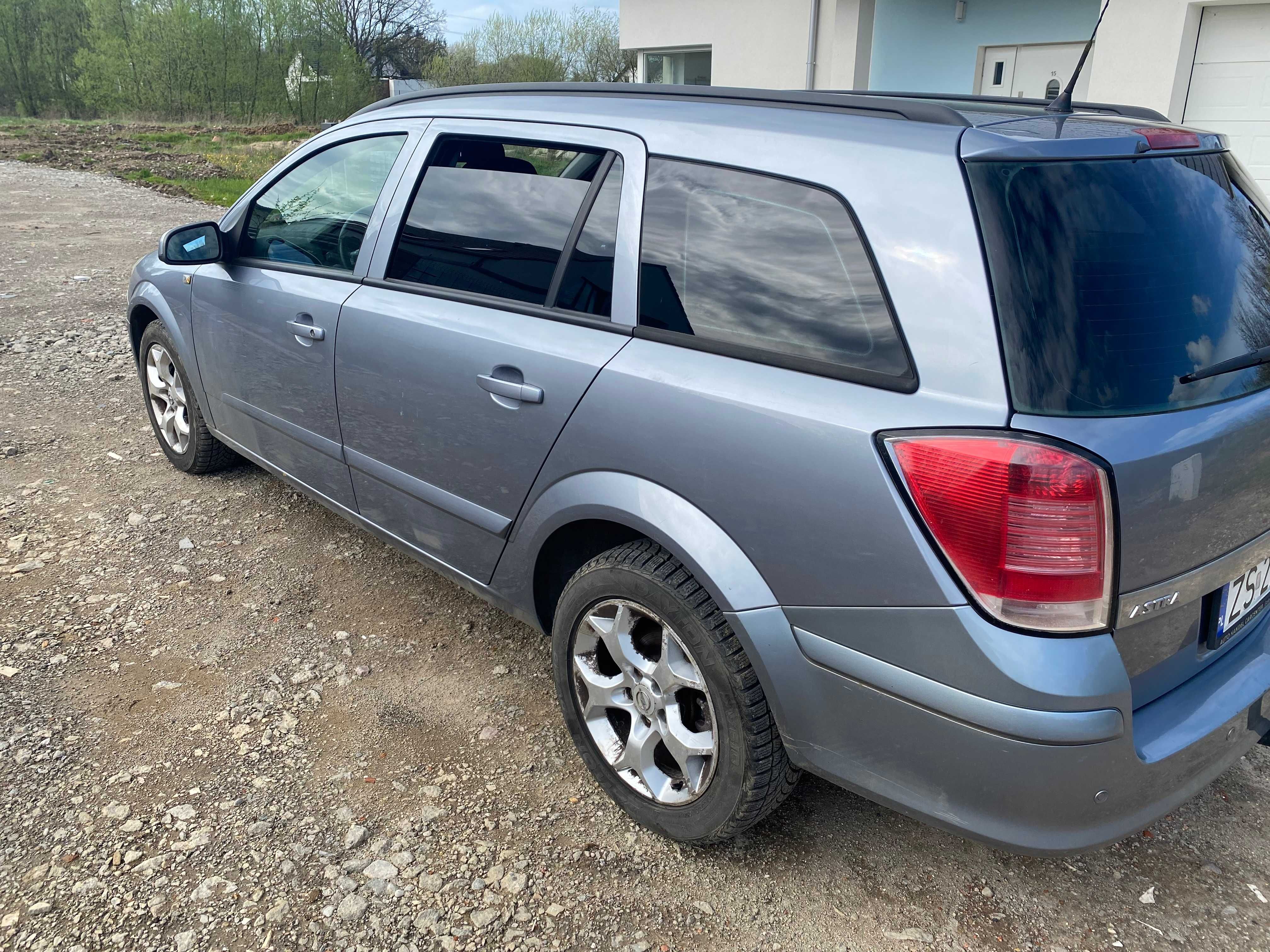 Opel Astra III 1.8 Elegance automat 2006