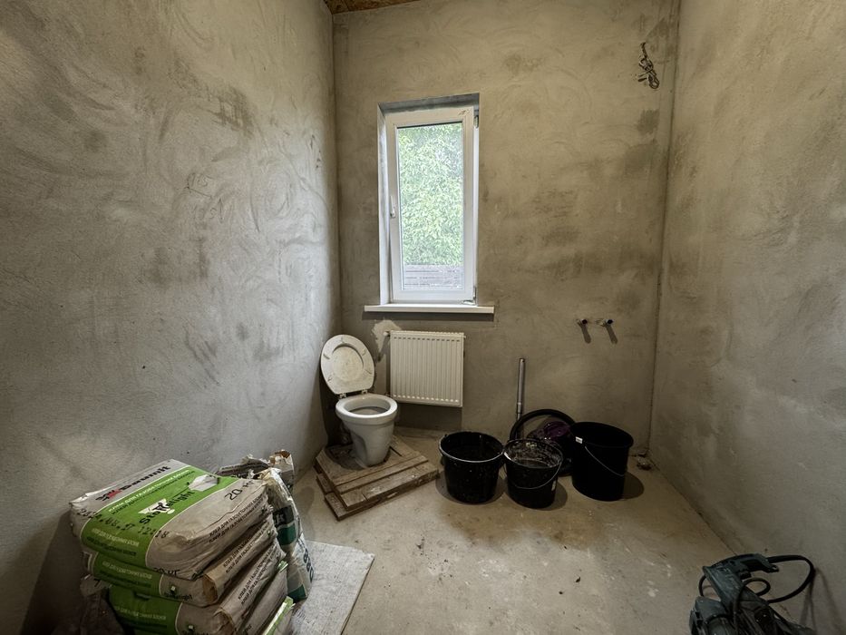 Продам газифікований одноповерховий будинок в Микуличах !