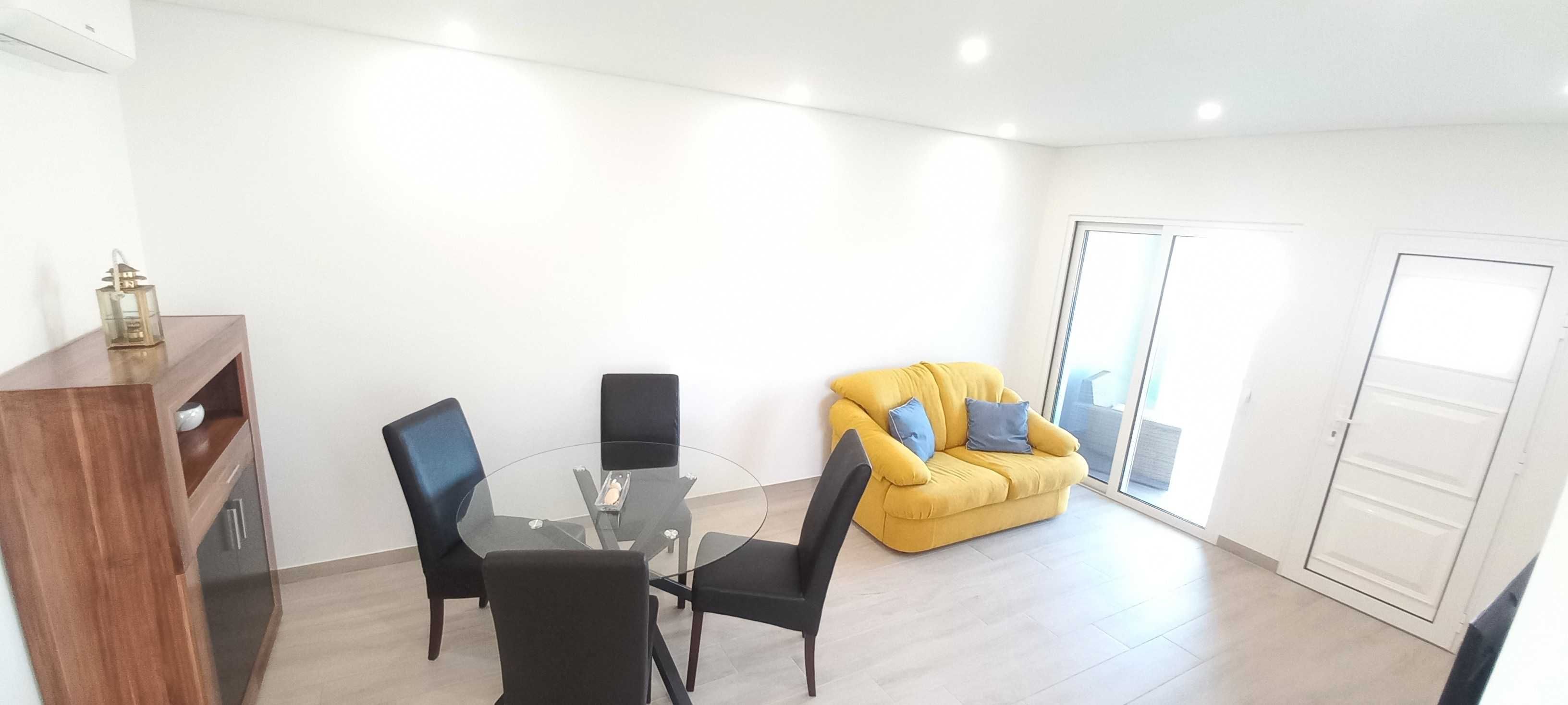 Arrenda-se Apartamentos / Apartment for Rent  T2 em Almancil