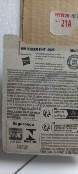 Optimus prime hot wheels trasformers