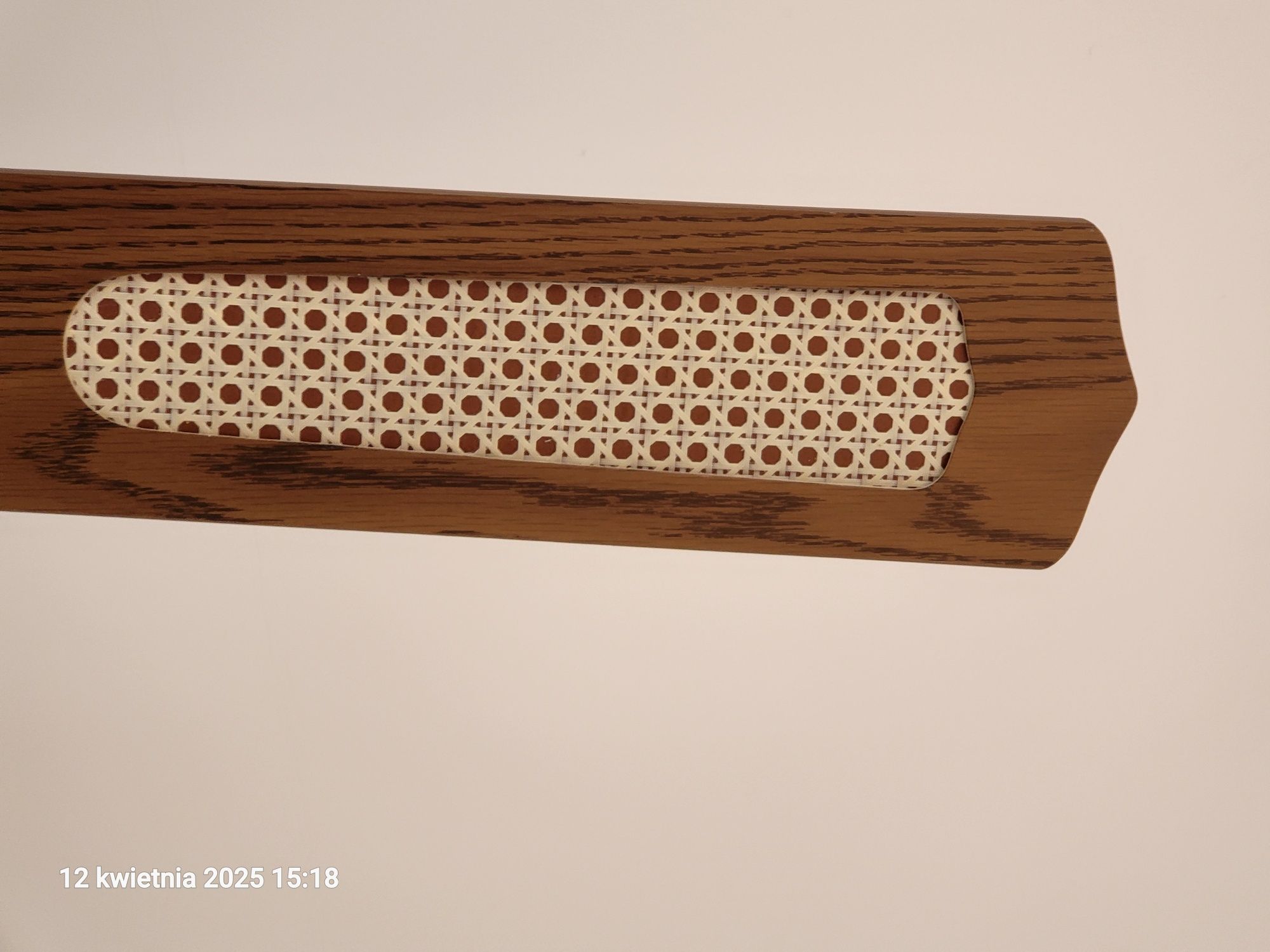 Lampa sufitowa z wiatrakiem