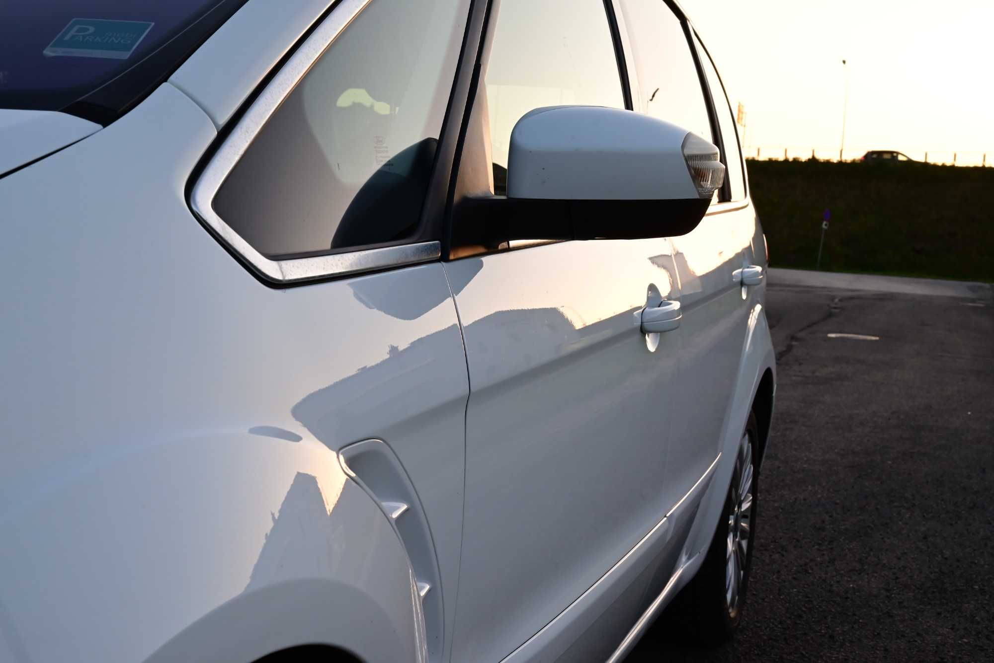 Ford S-Max 2013 Titanium 2.0 TDCi 163 KM Automat Xenon LED