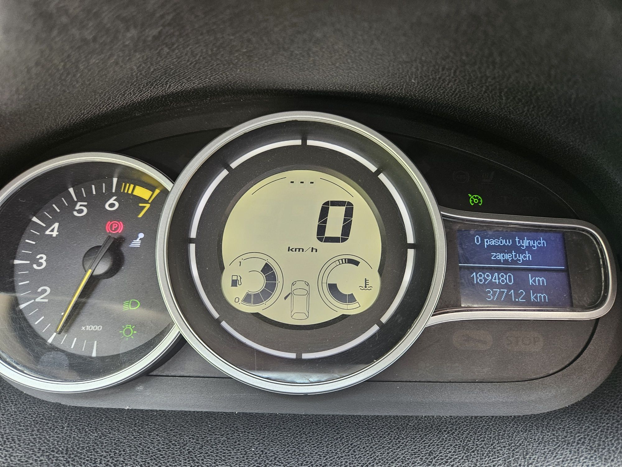 Renault megane 3 1.6 benzyna