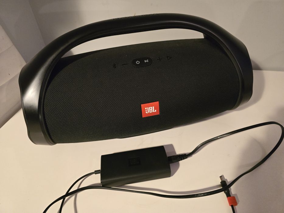 Mocny głośnik JBL Boombox 1