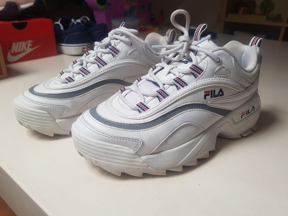 Vendo tenis Fila 38 1/2