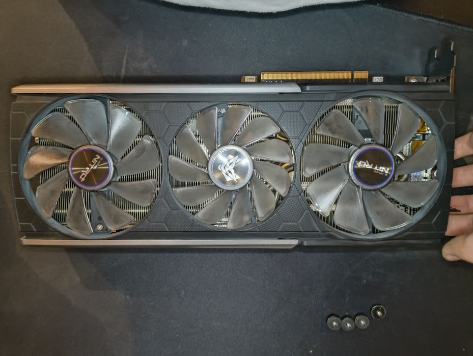 Rx 5700 xt saphire+ special edition