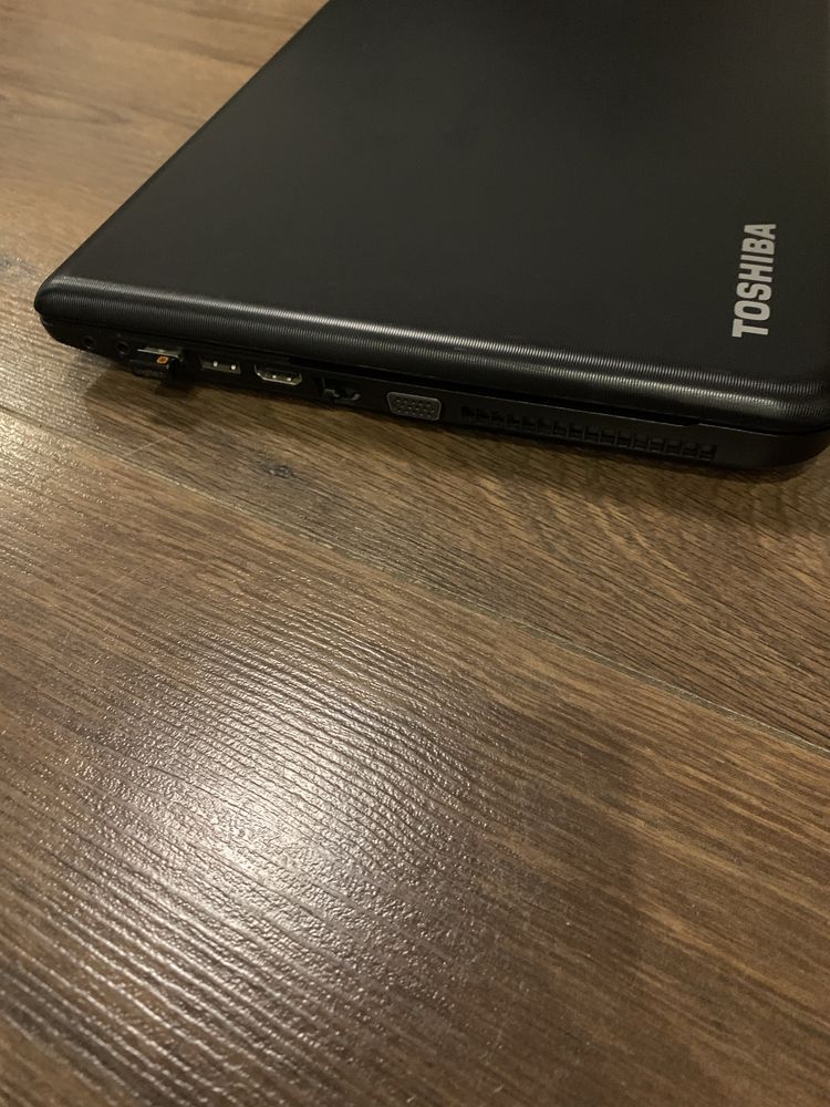 Toshiba C50-A-1JM