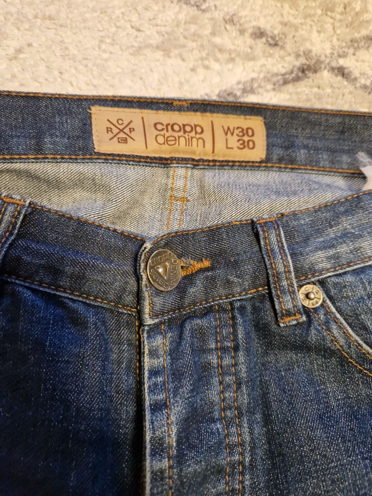 Spodnie jeansy cropp rozm 30 skrocone