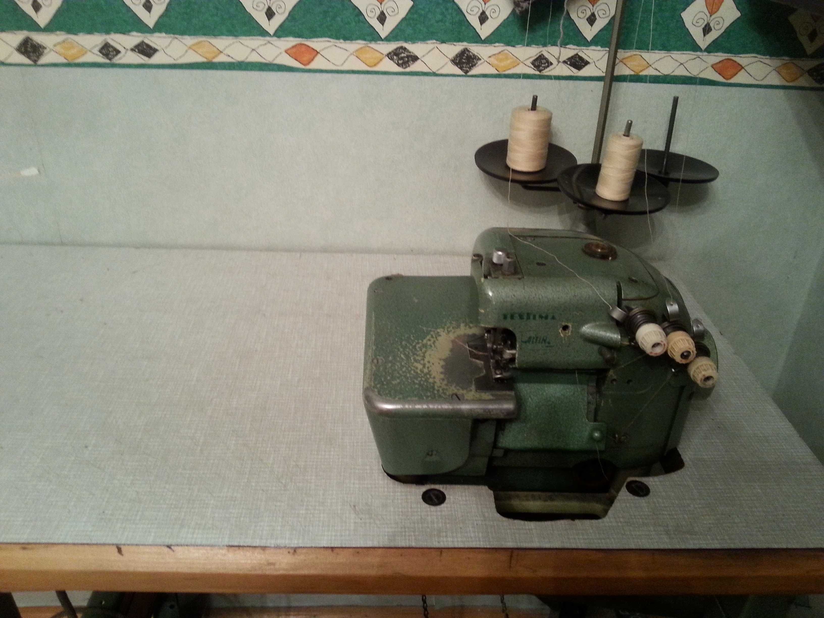 sprzedam overlok Textima