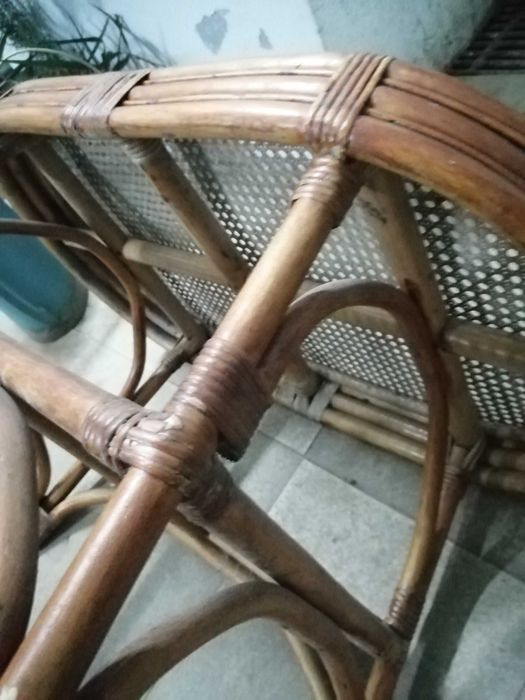 mesa centro de sala vintage , em madeira