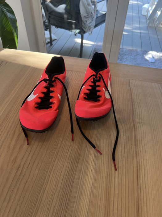 Kolce lekkoatletyczne firmy nike