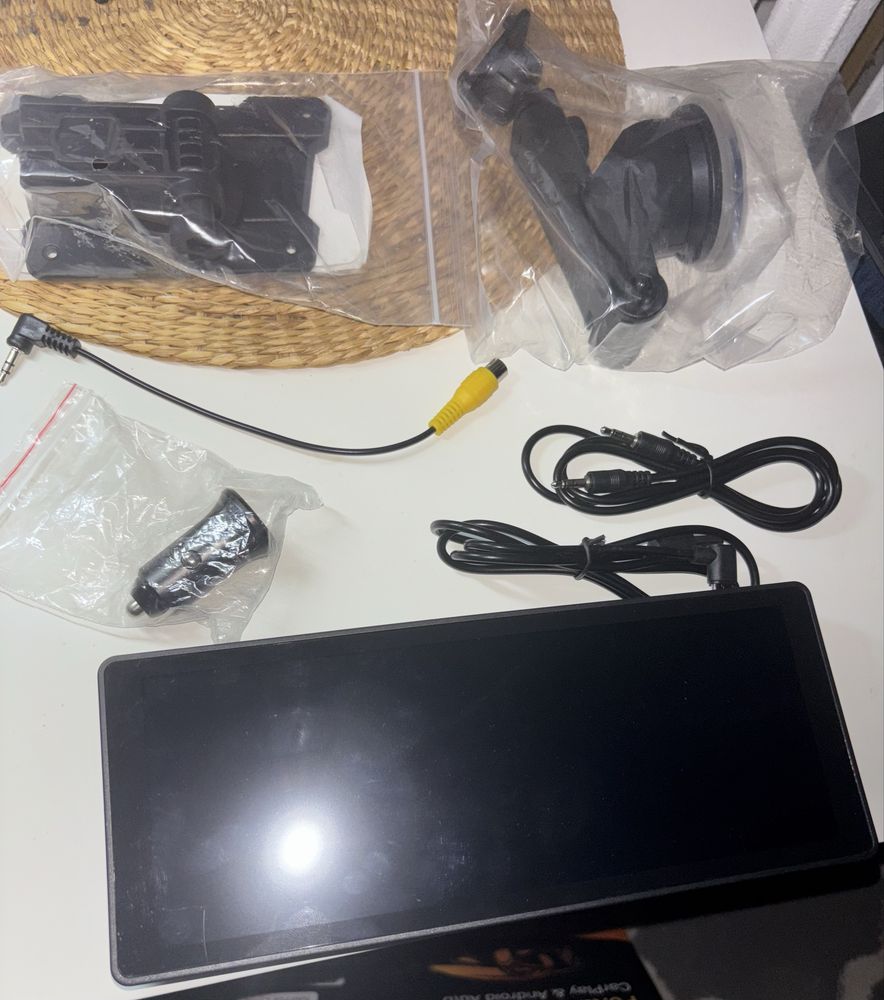 BQCC 10,26" samochodowy ekran Carplay Android Auto
