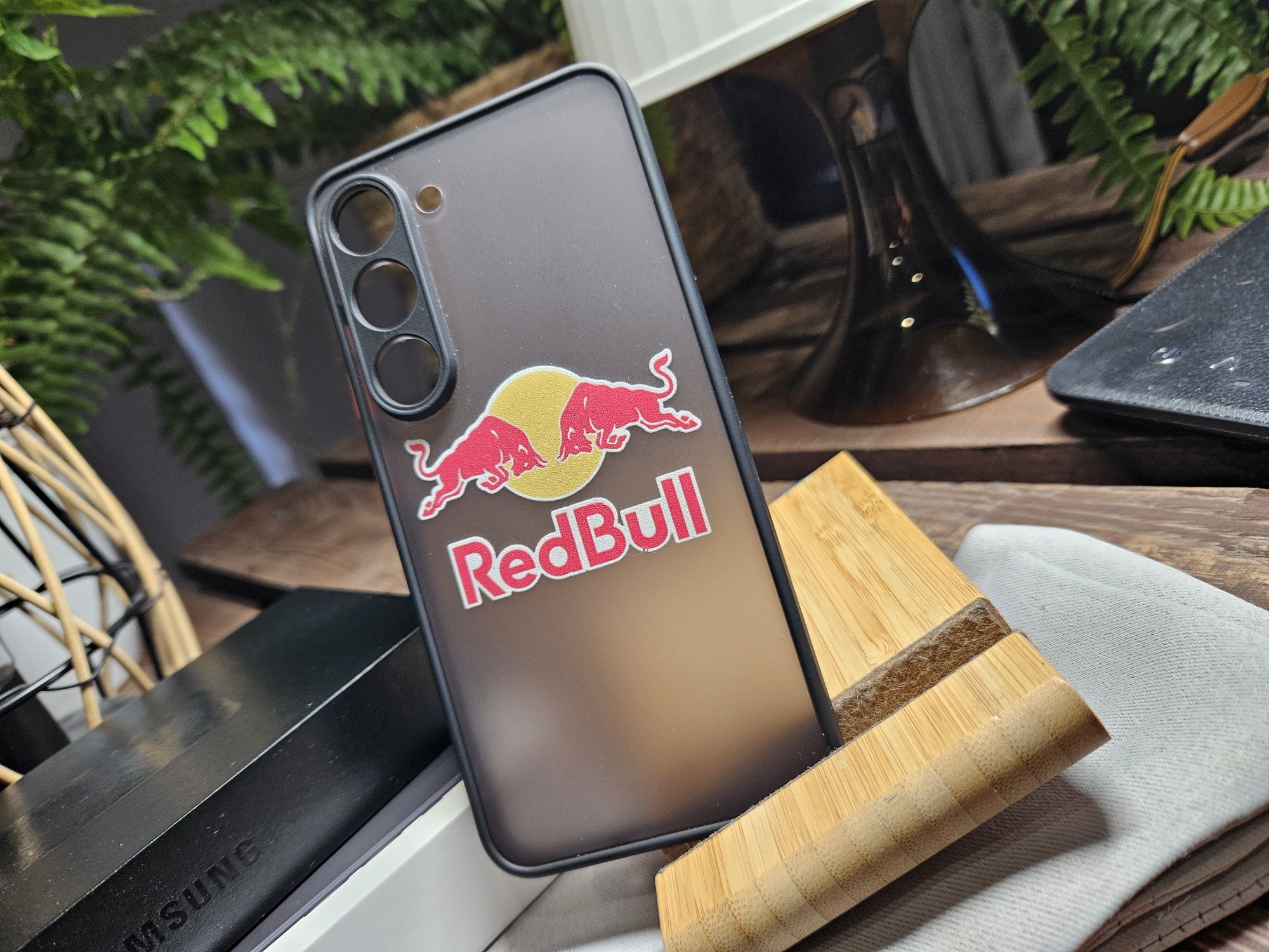 Etui RedBull Samsung Galaxy S23 Wyprzedaż