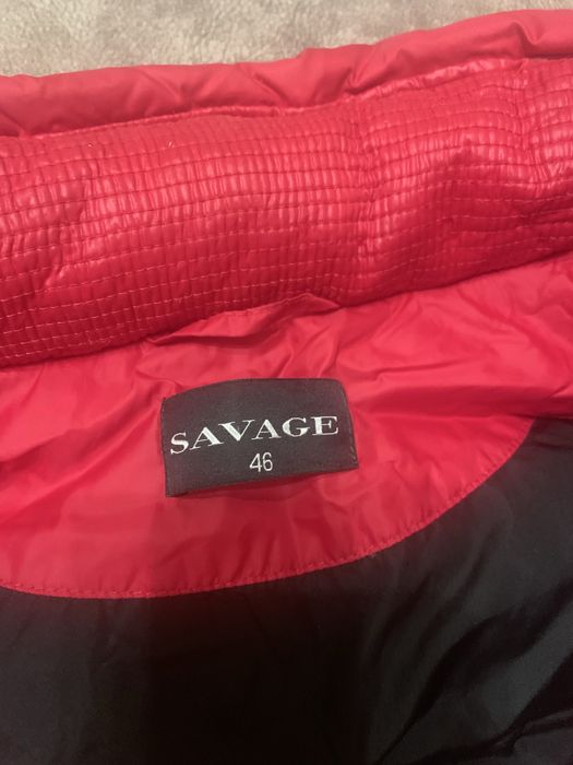 Пропоную жіночу пухову жилетку 46 розмір.