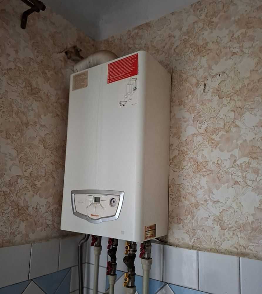 Продам 3-комн квартиру в районе Караваева ул.
