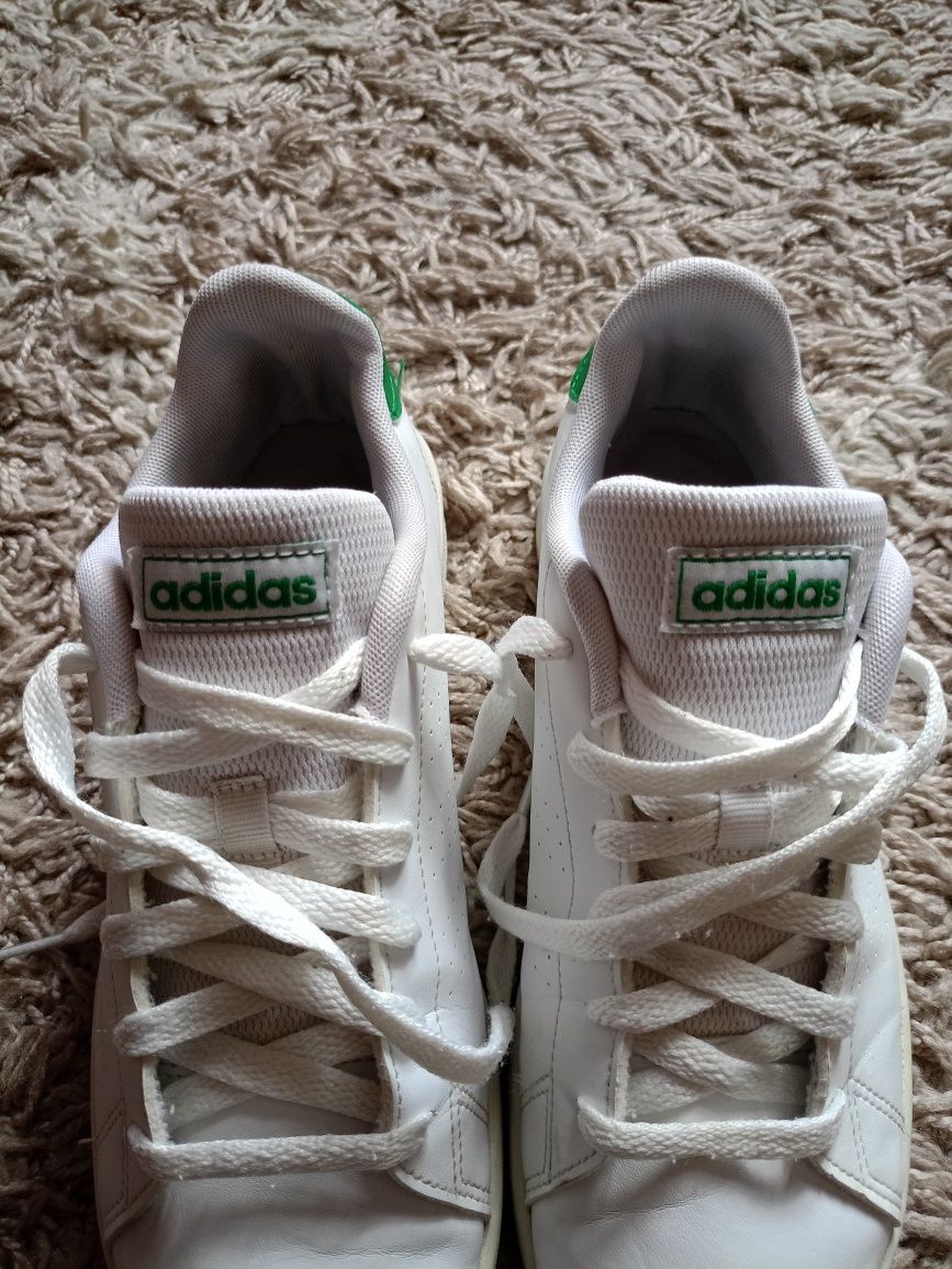 Świetne damskie buty Adidas