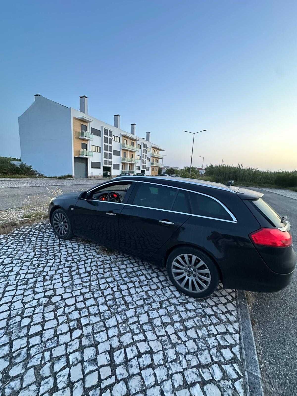 Opel Insígnia 2.0 130CV Sport Tourer Espaçosa Confortável Bem Cuidada