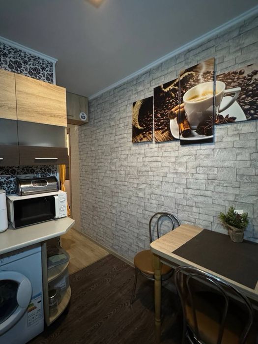 Здам в довгострокову оренду квартиру в центрі міста