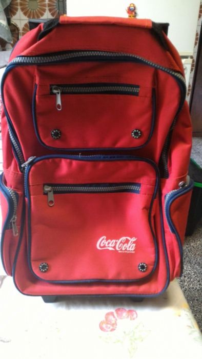 Mochila antiga coca cola