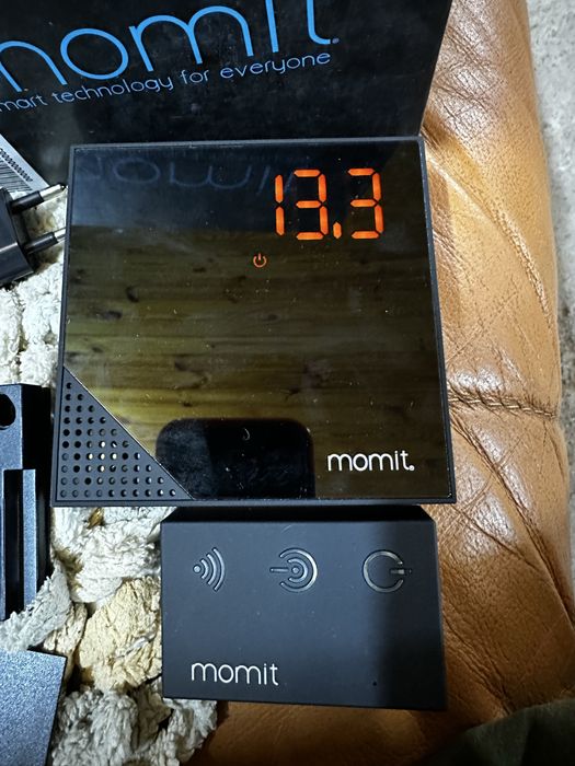 momit Home Thermostat Starter Kit (термостат + шлюз), BMHTSV1