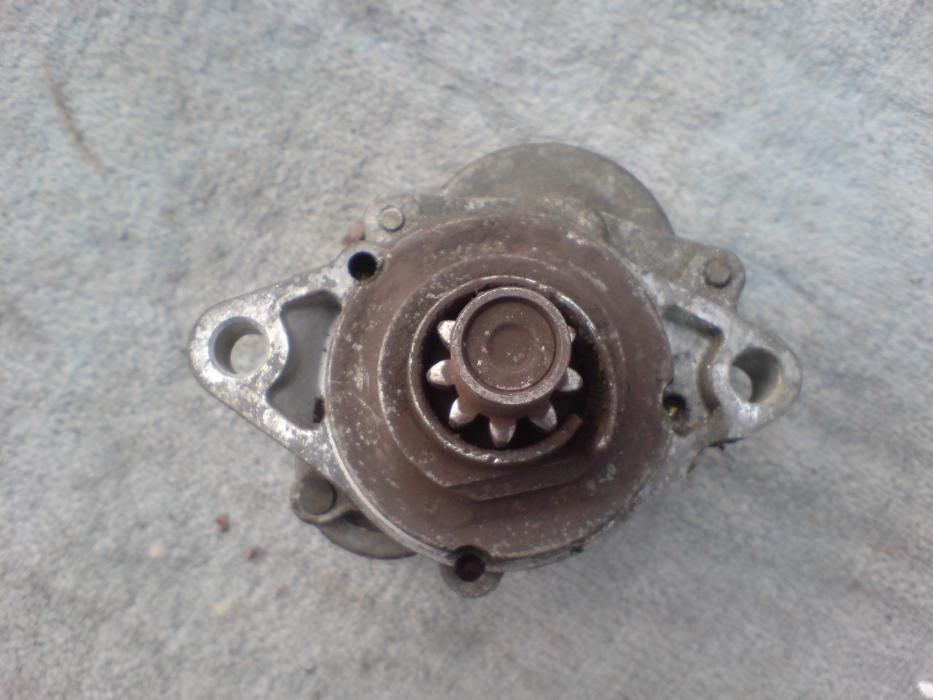 honda CIVIC 1.5 16v 97r rozrusznik