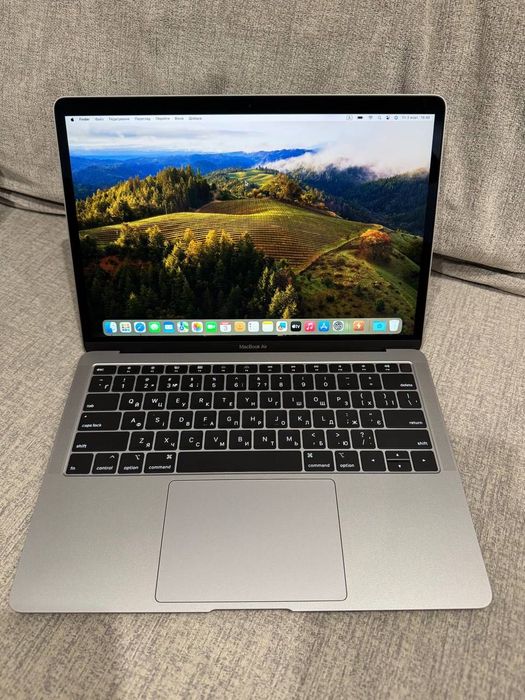 MacBook Air 13" 2019 (8 / 128 ГБ, A1932) Space Gray