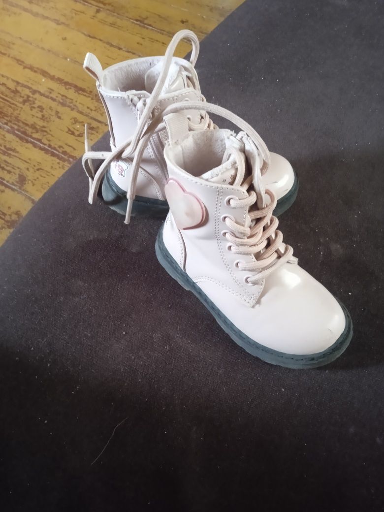 Buty jesienno zimowe