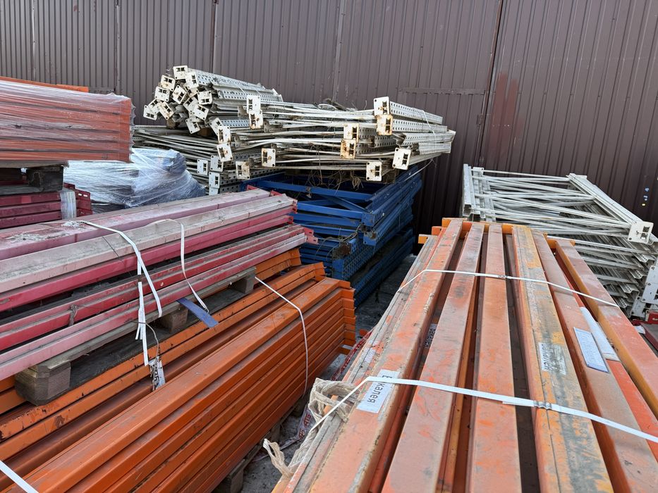 Палетні стелажі