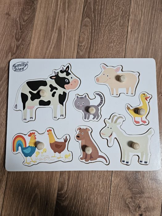 Drewniane układanki ze zwierzętami