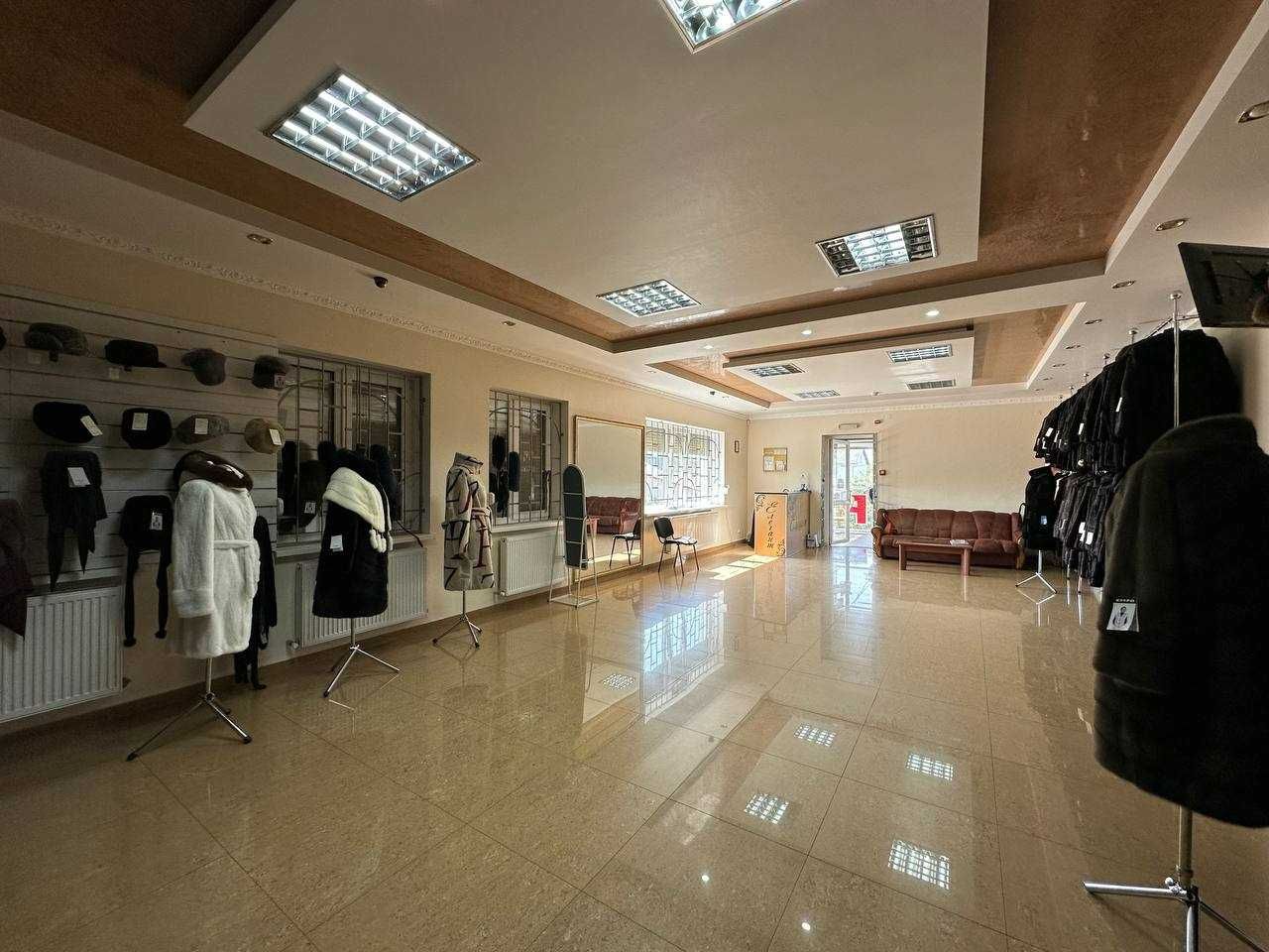 Продаж комерційного приміщення 76,3м2,м.Тисмениця_VD