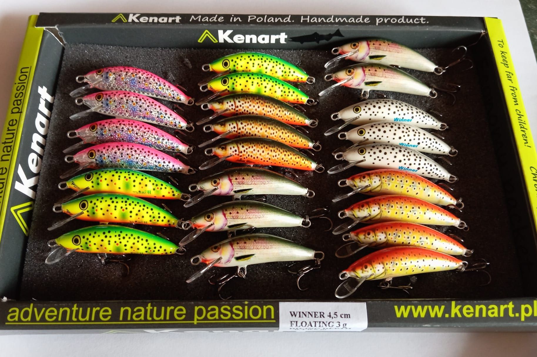 Wobler Kenart Winner 4,5cm 4g pstrągowy