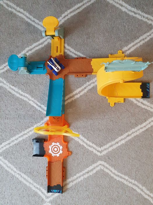 Tor Fisher Price Blaze i Mega Maszyny Stan idealny zabawka dla dzieci