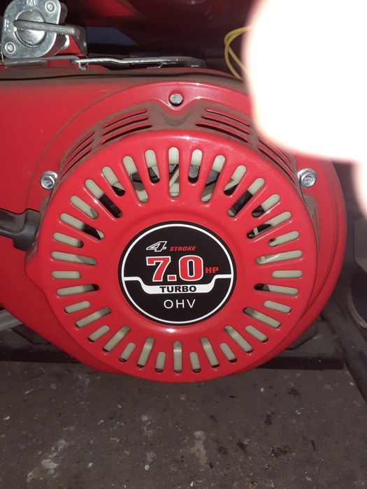 Продам генератор 3.1кВт