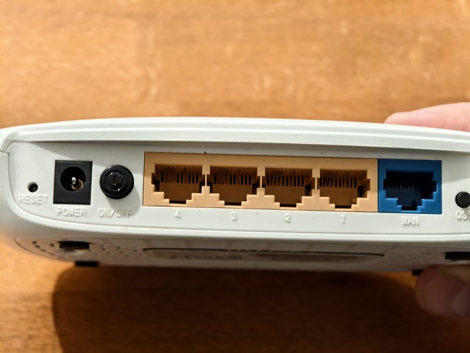 Роутер tp-link wr740n