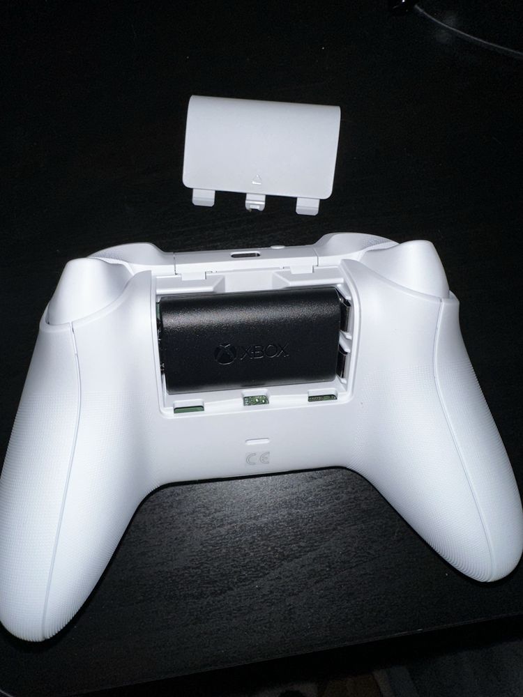 Xbox Serie S com extras