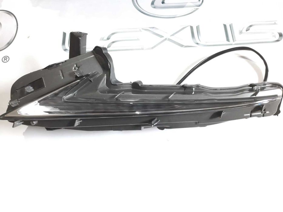 Lexus NX 200 -18_ LED Фара ( ресничка) динамическая