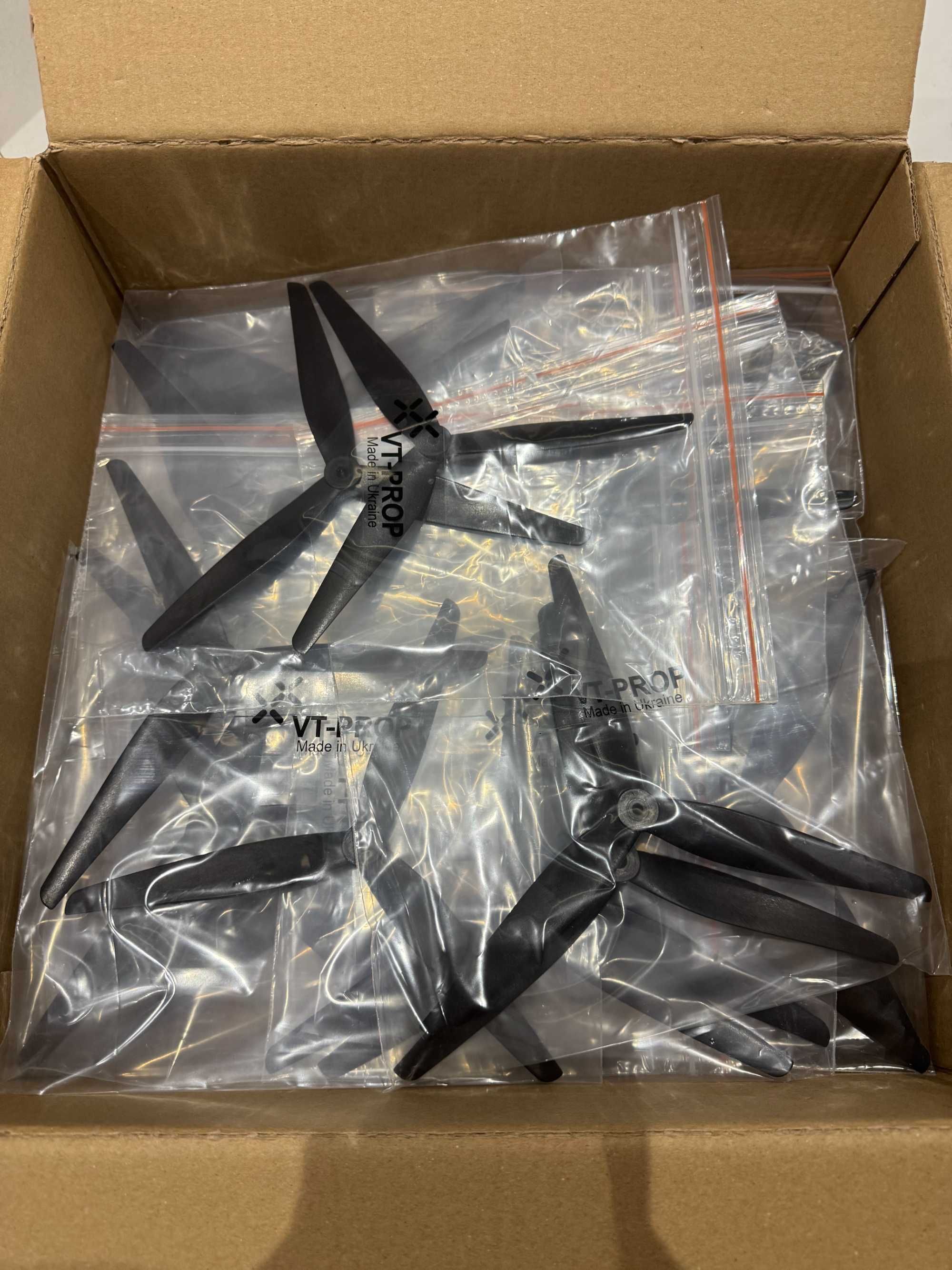 Пропелери 10" VT-Prop 10x4.5x3 (4 шт.): висока якість, кращі за GemFan