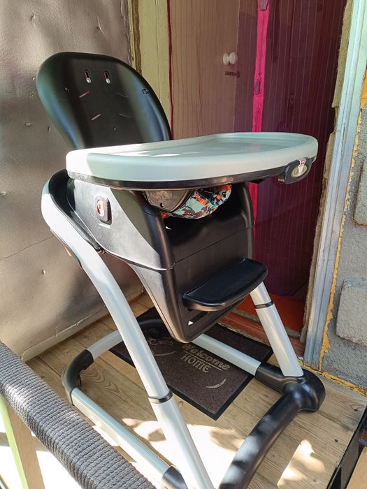 Продам стульчик для кормления