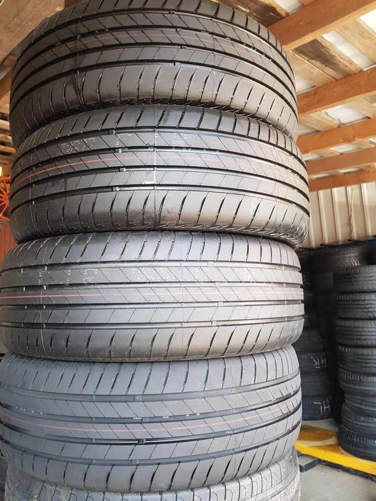 Opony Letnie Nowe Demo R18 235/55-22rok-Montaż-Bridgestone