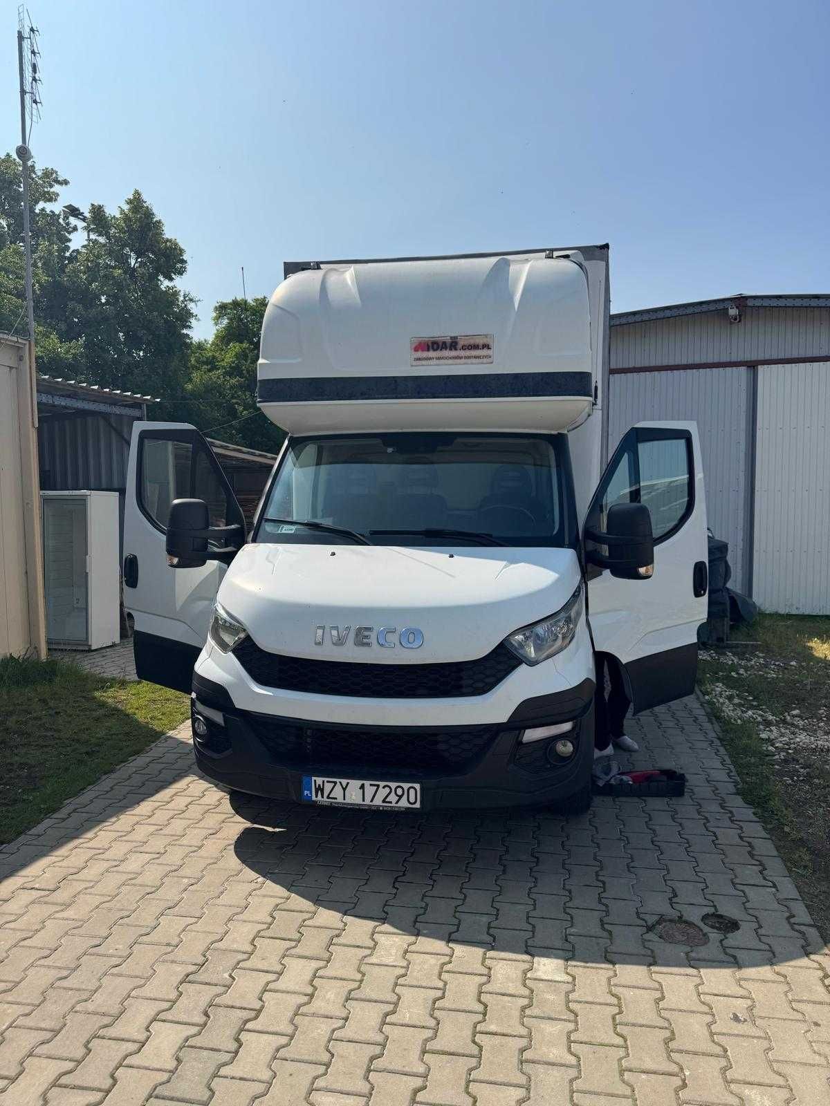 IVECO 3.0  plandeka winda