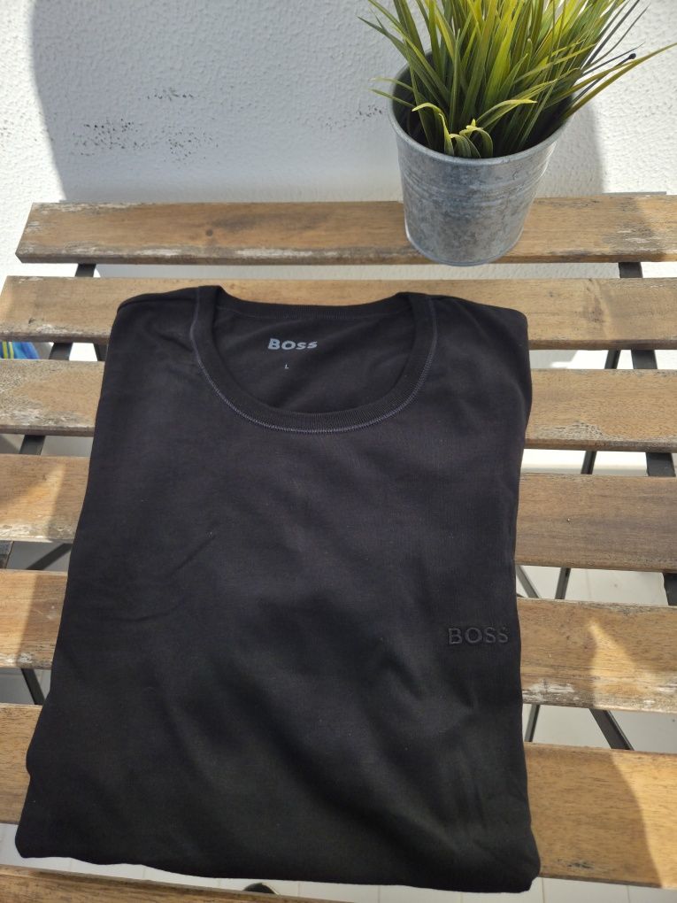 T-shirt básica Boss Preta nova