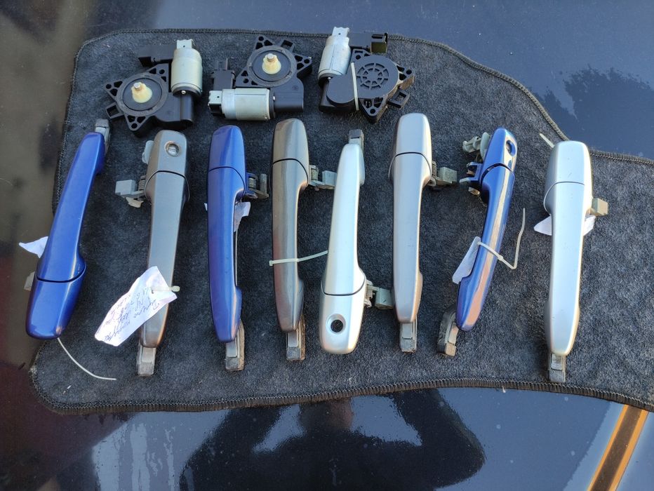 Дверні ручки моторчики мазда 6 GG. Розборка мазда 6 GG