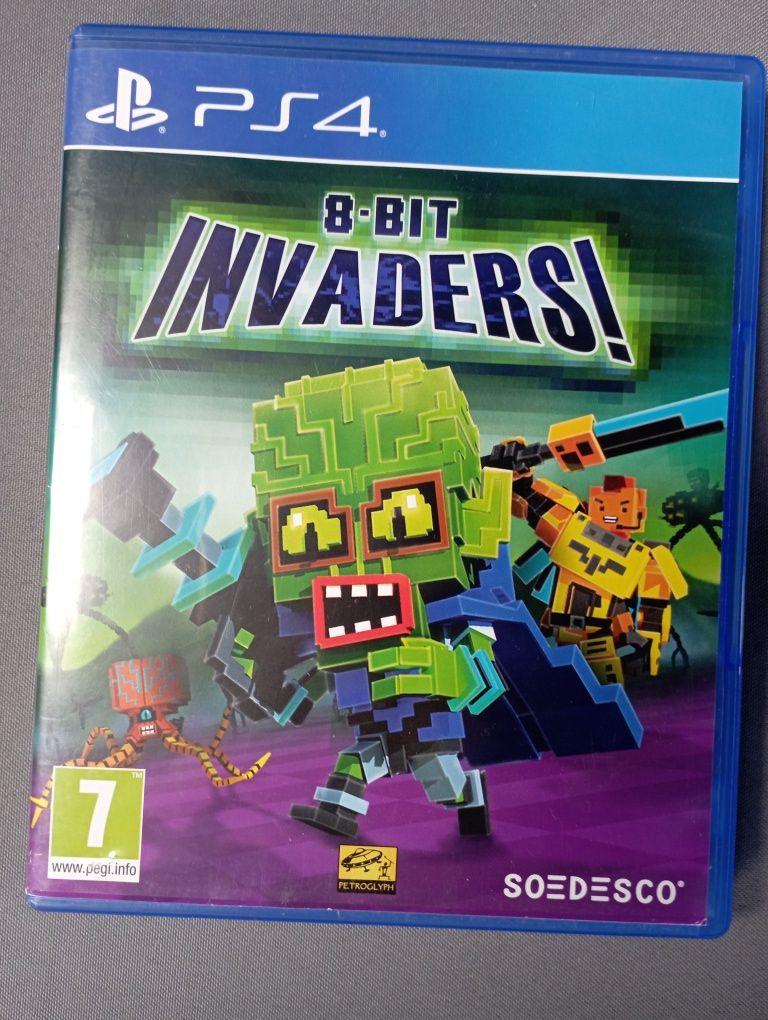 8 bit invaders i Dragon Quest Builders gry na PS4