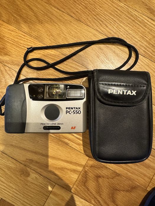 Máquina fotográfica pentax PC-550
