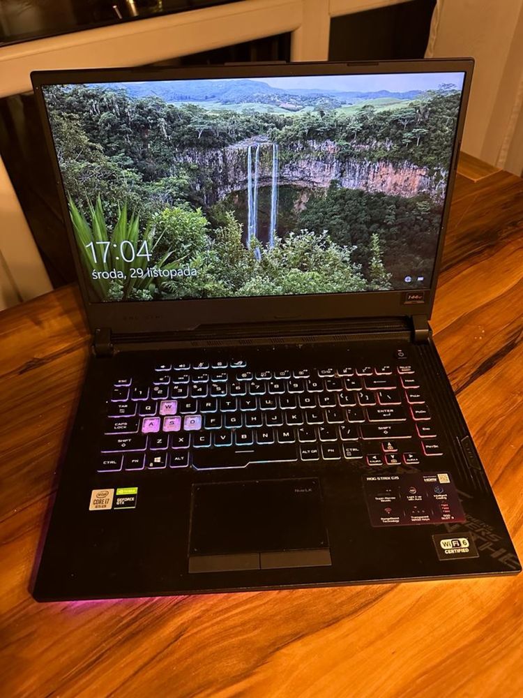 Komputer laptop gamingowy Asus Rog Strix G512L