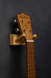 Uchwyt ścienny do ukulele naturalne drewno lakierowane