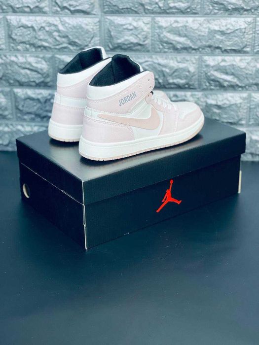 Кросівки Jordan розовые Новинка сезону! Кросовки Джордан Хит!