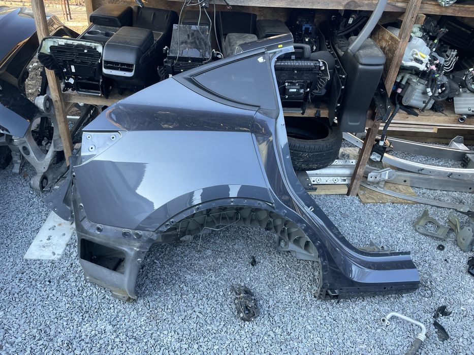 Четверть задняя Tesla Model Y