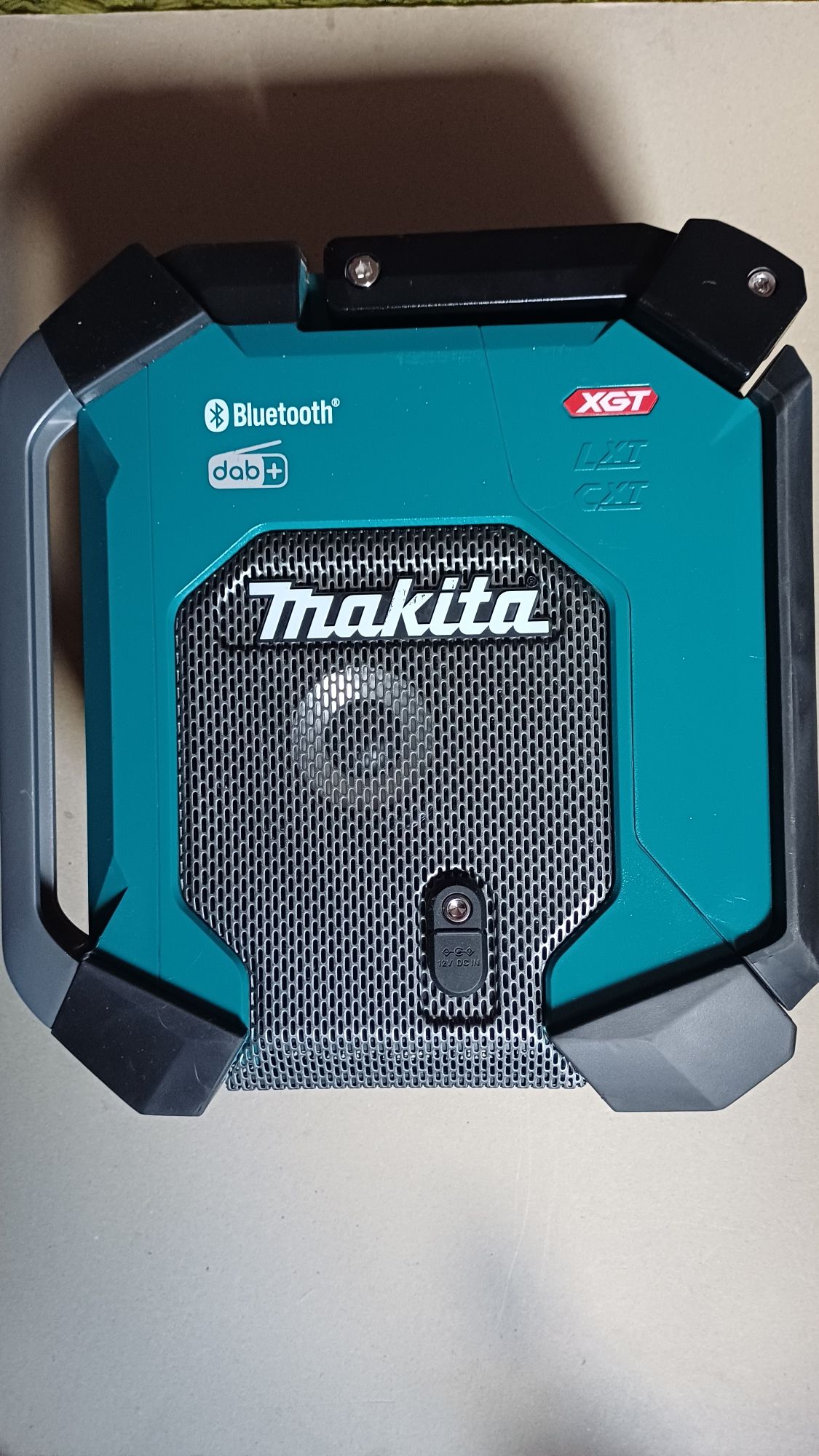 Makita MR 007G radio